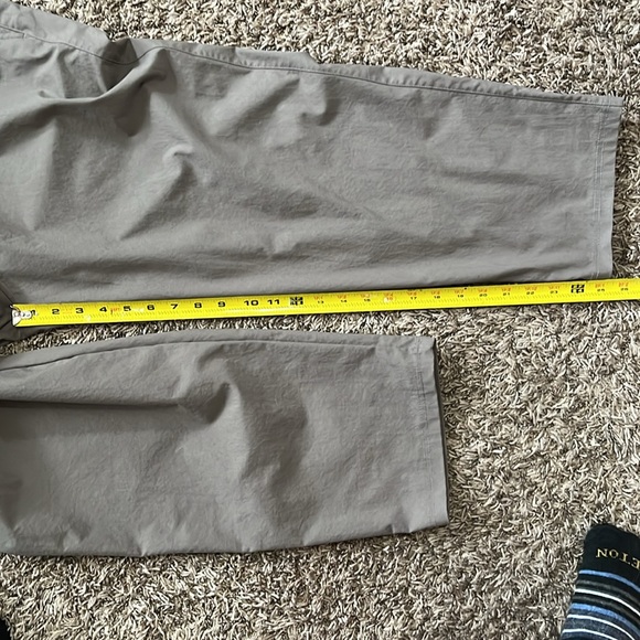 Lululemon Commissioner pant mens 36 x 25 - Picture 3 of 8